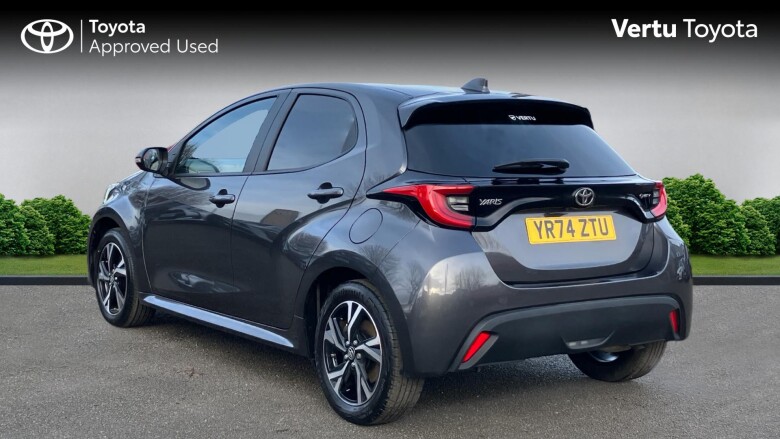 Toyota Yaris 1.5 Hybrid Design 5dr CVT Hybrid Hatchback